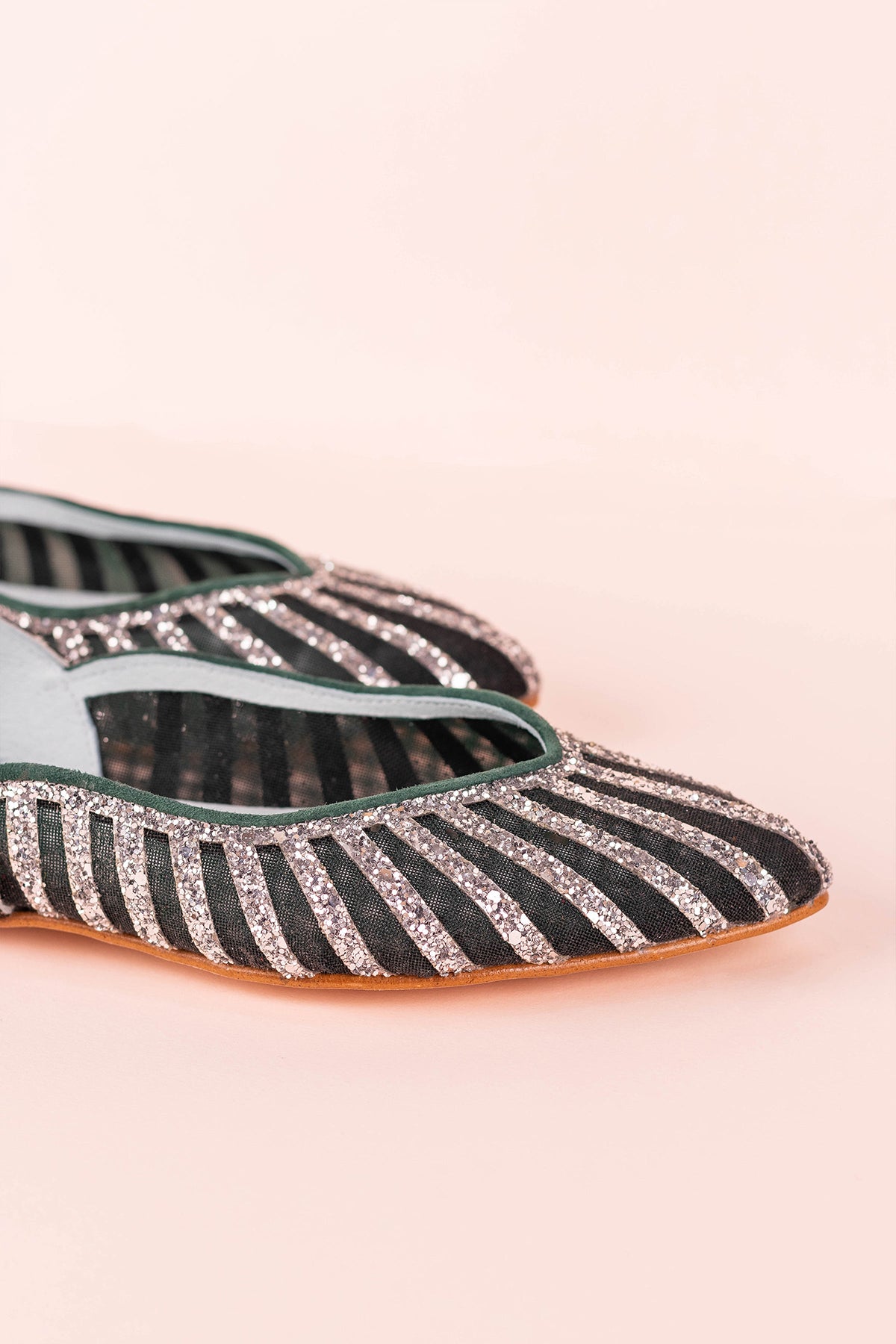 Ágata Silver Ballerina (includes wool and leather insole)