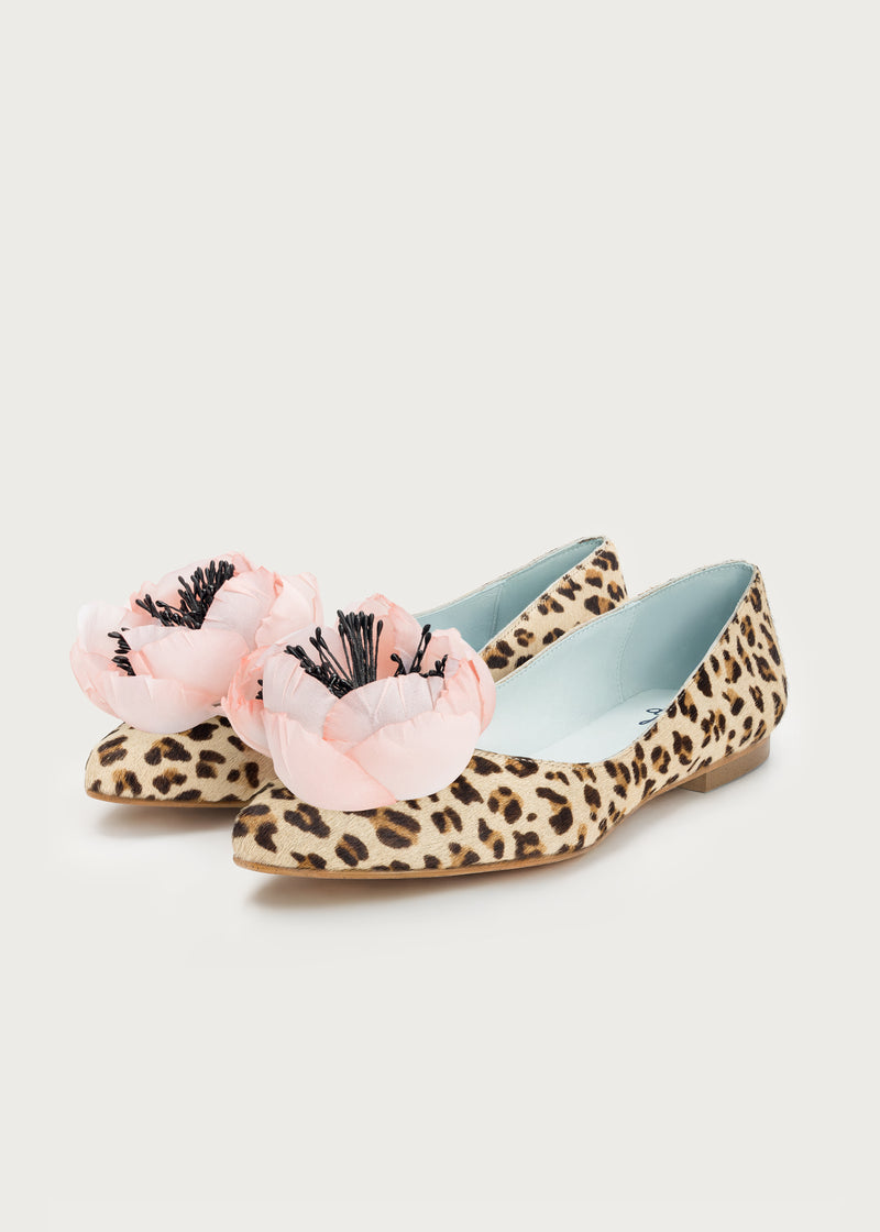 Ballerina Bloom Print · Flower Makeup