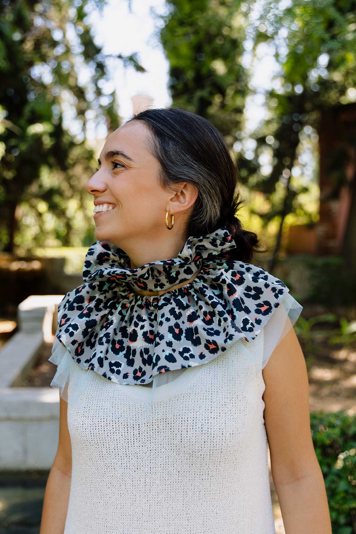 Cuello Print Gris