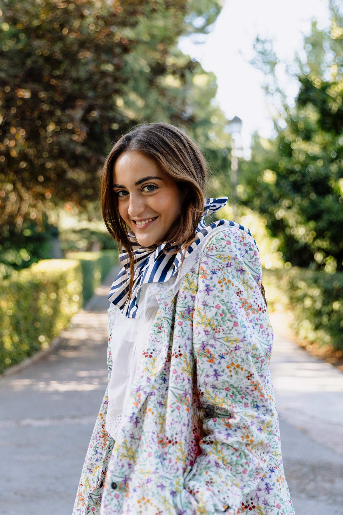 Gabardina Flores Dfyf
