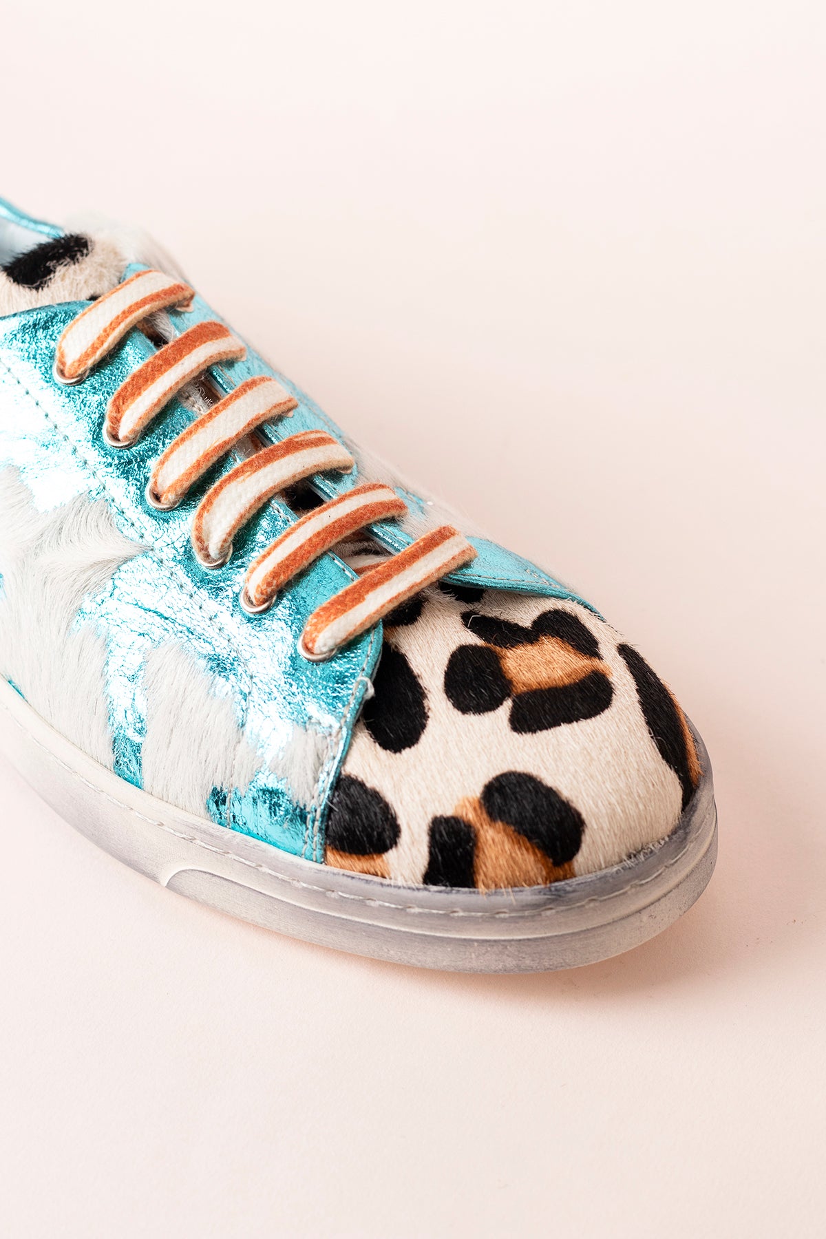 Running Dalí Turquoise