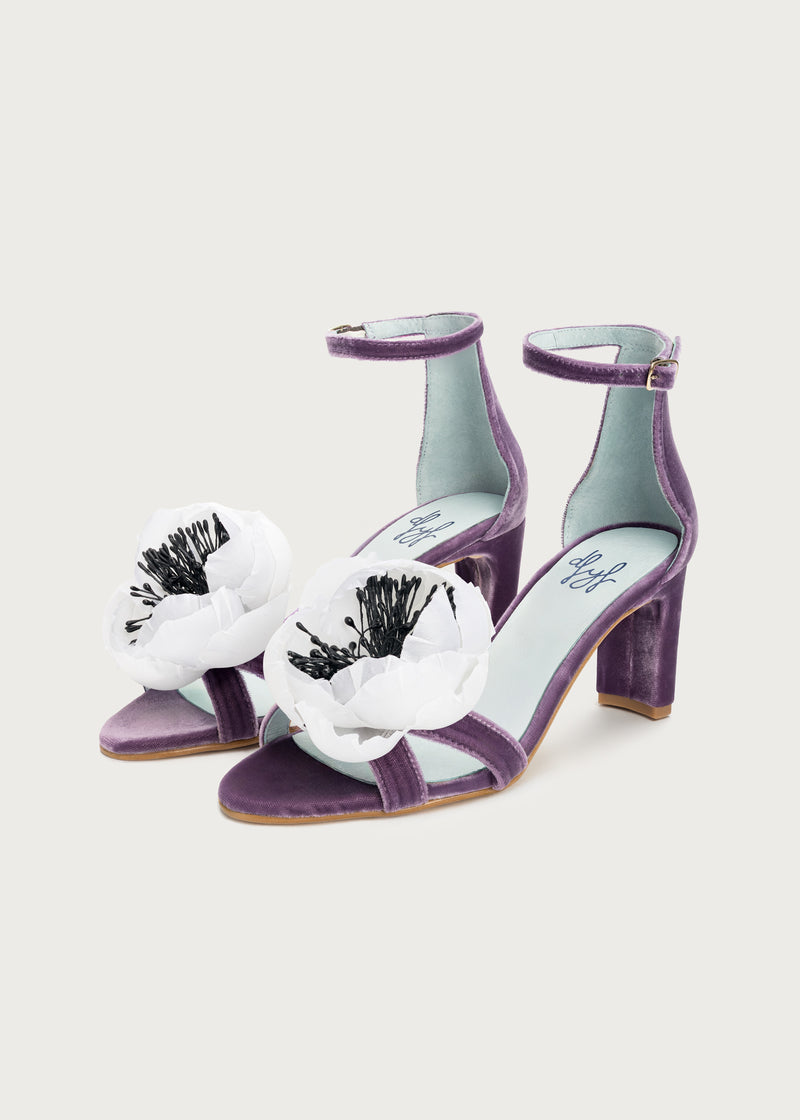 Tacón Heritage Malva · Flor Blanca