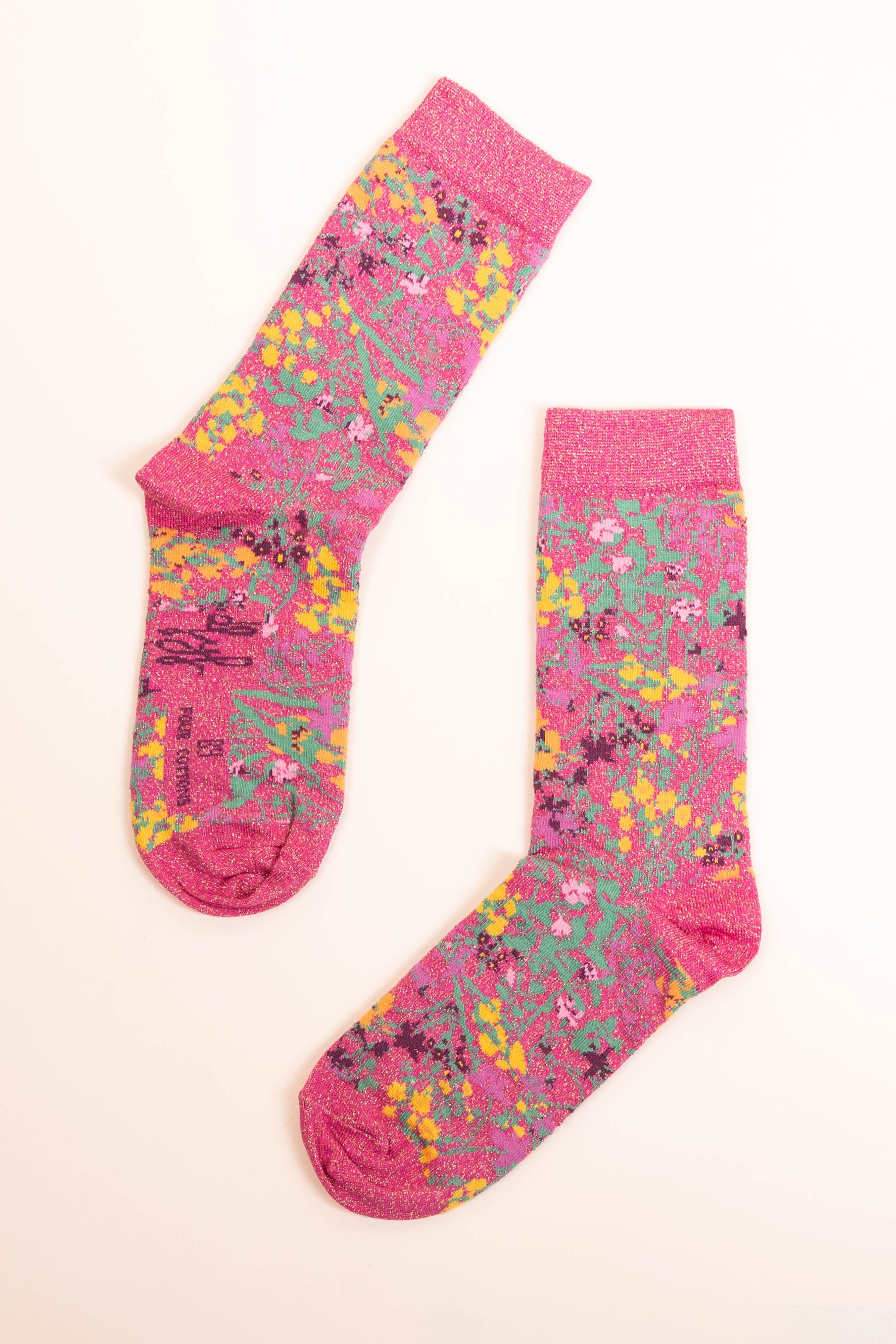 Socken mit Fuchsia-Blumen