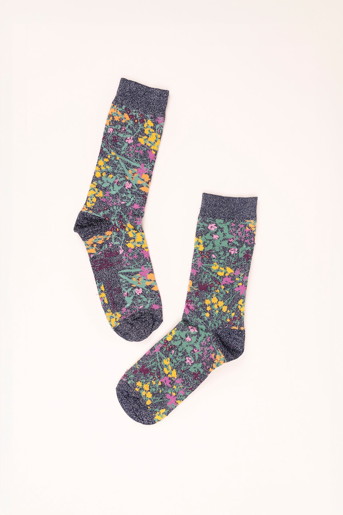 Socken Blumen Violett