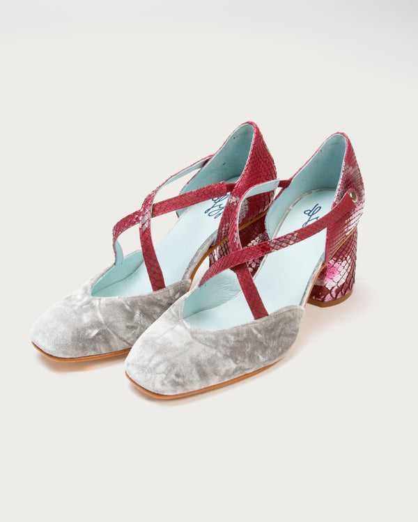 Tacones XXI de defloresyfloreros en diferentes colores con terciopelo, python y tacón ancho