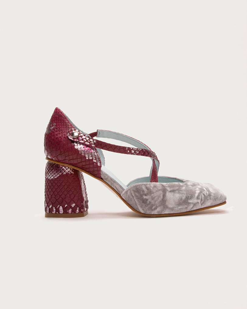 Tacón XXI Silver de defloresyfloreros en terciopelo y python con tacón ancho de 6,5 cm